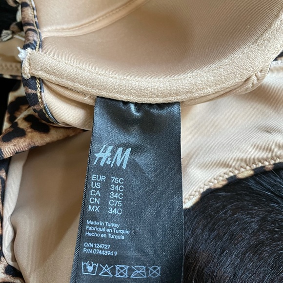 Leopard bikini - Picture 3 of 5